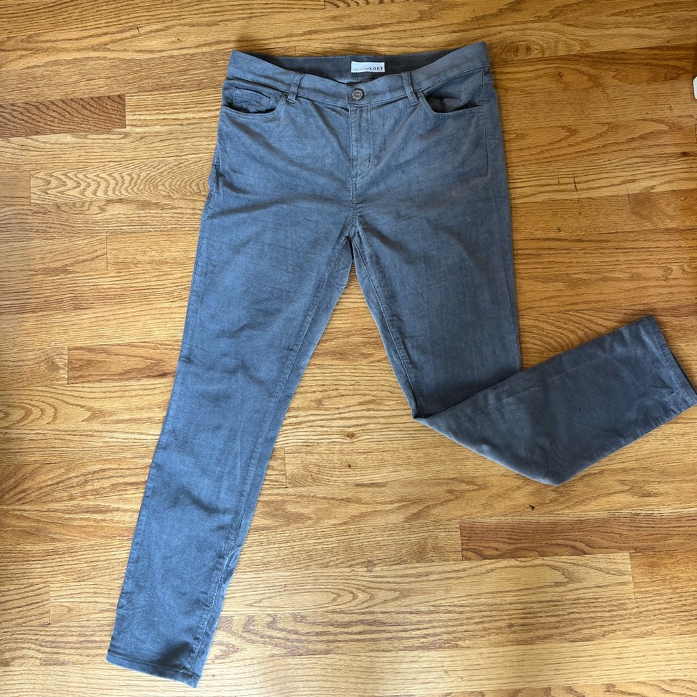 Loft gray corduroy modern skinny pants, size 29 petite